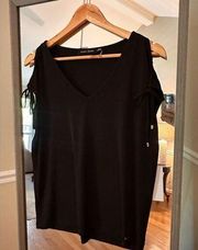 Ivanka Trump Size Small NWT Top Black