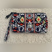 Vera Bradley Wristlet Wallet Retired Sun Valley Print EUC