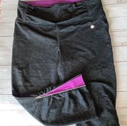 Tangerine Cropped Athletic Leggings capris pants Side zip purple mesh gray Med