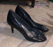 Fioni snake skin heels size 6