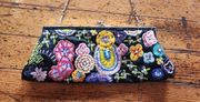 New York & Company Vintage 1990s Embroidered and Beaded Floral Handbag