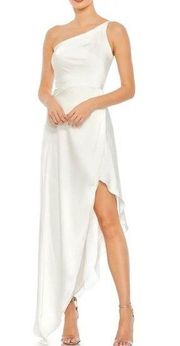 NWOT IEENA for Mac Duggal Gown Asymmetric One-Shoulder Satin Gown in White SZ 8