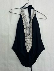 5/$25 Kona sol one piece black swimsuit large