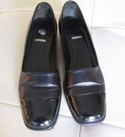 Joan & David Black Flats - Size 8