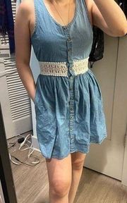 Rue21 denim lace dress with pockets