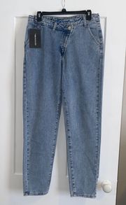 PLT Light Blue Wash Asymmetric Waistband Straight Leg Mom Jeans NWT