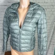 Aritzia TNA Hooded Botanie Down Packable Jacket size XS