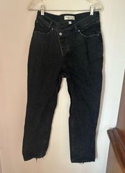 Abercrombie black distressed dad high rise button fly jeans size 6S curve love