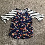 7th Ray women’s large floral / striped top