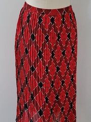 Cathy Daniels red pleated skirt size large