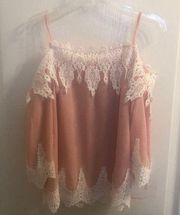 A’GACI Light Pink Cold Shoulder Top with White Lace