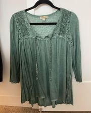 Green 3/4 Sleeve Shirt