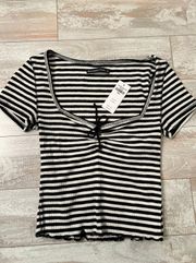 Abercrombie & Fitch Black And White Striped Crop Top