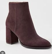 Ann Taylor chocolate suede block heel booties size 8