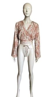 NWT Gianni Bini Brown and White Patterned Wrap Crop Top