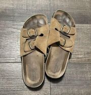 Sonoma sandals in a size 9.5, great used condition