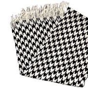 Houndstooth scarf 