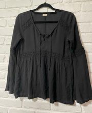 Y2K black Hollister long sleeve shirt with bell sleeves