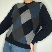 vintage  lambswool diamond sweater