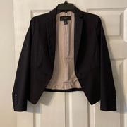 Ann Taylor size 2P blazer excellent condition length 22” bust 28” see all photos