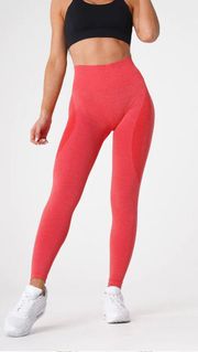 NVGTN Candy Apple Contour Seamless Leggings