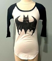 BATMAN DC Comics Black & White 3/4 Sleeve Raglan Baseball Tee Size Small