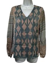 vero moda geometric long sleeve V-neck Paula blouse Size M