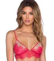 NWT STYLESTALKER Safia Bra in Rose Lace Size XS NEW