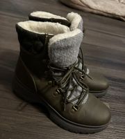 Maurice’s Winter boots