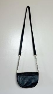 SALE! Black Leather G.H. Bass Crossbody Purse VGUC