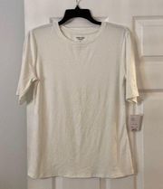 Nine West short sleeve sleeve shirt size L brand new with tag length 26” bust 34