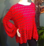 Gorgeous Accordion Bell sleeve heart ♥️ print top