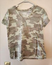 Mudd camo road trip shirt size small