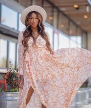 NWOT  My Dearest Darling Peach White Floral Sheer Sleeve Maxi Dress Med