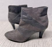 Karen Scott Grey Heeled suede snakeskin leather accents ankle Booties sz 8