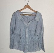 white & blue striped long sleeve blouse ( S )