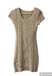 Short Sleeved Cable Knit Sweater Tunic Top / Dress