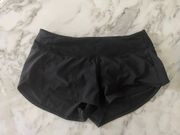 Black Hotty Hot Shorts 2.5 4