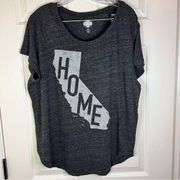 State of Mine Home California Tee Size Large Comfy and Loose Fitting