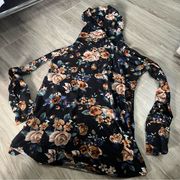 Lularoe Amber lightweight hoodie with rose print size Small 6-8