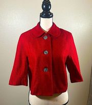 Isabel & Nina fun Blazer with 3 large detailed buttons on front.