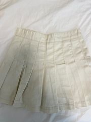 Cream Pleated Skirt With Shorts