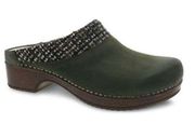 Dansko Bev lichen green clog 39