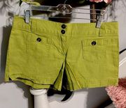 New York & Company Cotton Parrot Green Shorts Womens 10