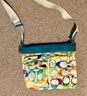 Coach  - Adjustable cross body/shoulder bag