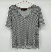 Alice & Olivia Air Gray Striped V-Neck Tee Size Medium M