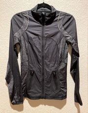 Lululemon  Windbreaker Women’s Zip Up Jacket Black & Grey Size 4