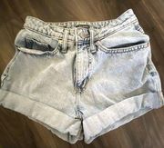 Wild Fable high waisted light wash shorts