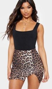 Prettylittlething leopard side split mini skirt size 8 us