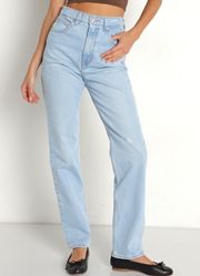 70s High-Rise Slim Straight Jeans